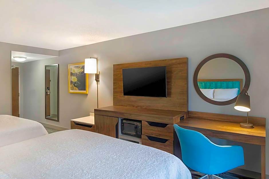 Hampton Inn By Hilton & Suites Jackson