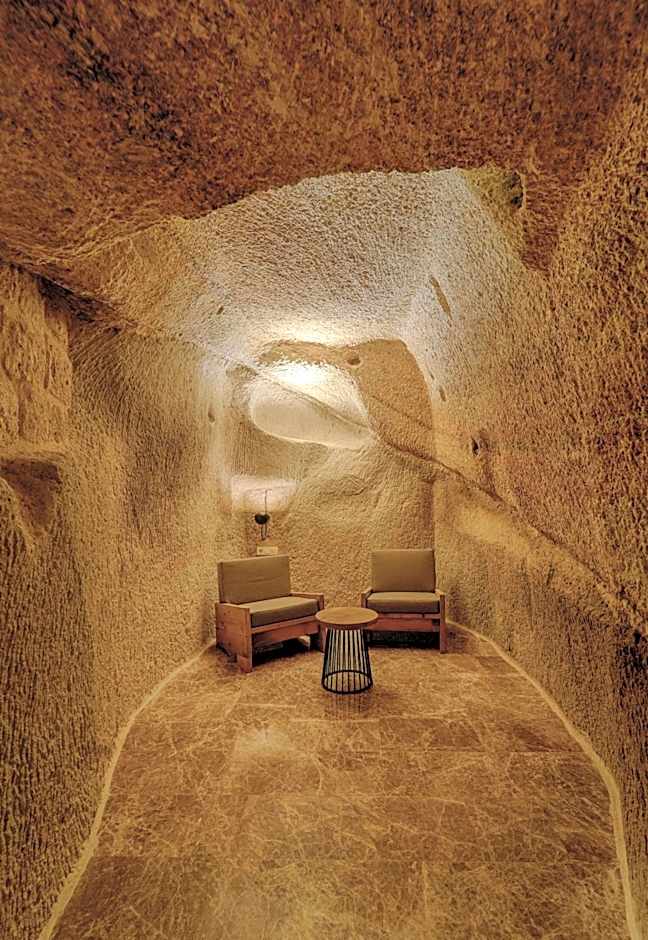 Solem Cave Suites