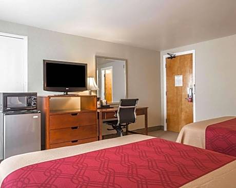 Double Room with Two Double Beds - Non-Smoking