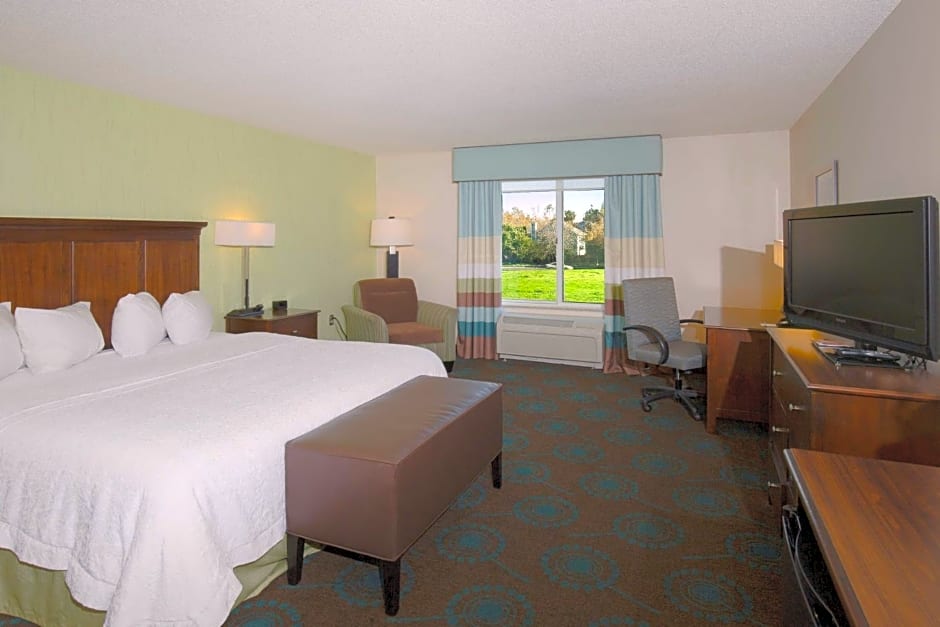 Hampton Inn By Hilton And Suites Suisun City