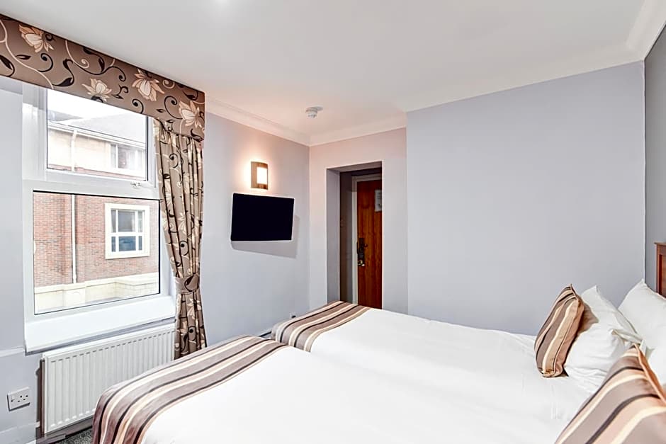 Aston Court Derby City Centre by Belvilla