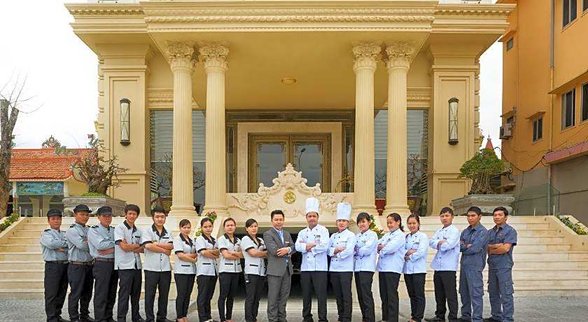 Riverside Hotel Quang Binh