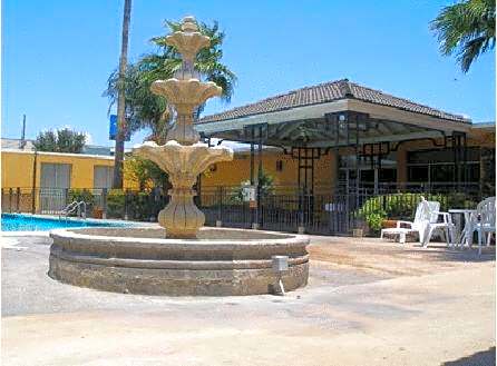 Americas Best Value Inn - Laredo