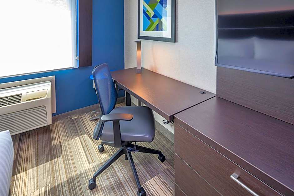 Holiday Inn Express Sunnyvale - Silicon Valley By IHG