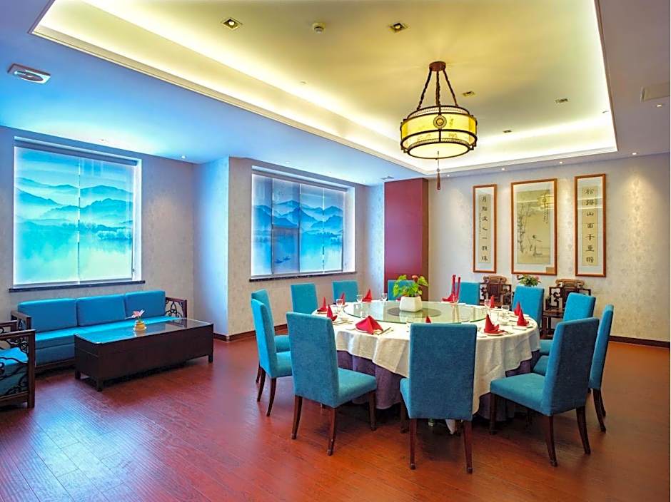 Guangzhou Zhejiang Hotel – Guangzhou (Canton)