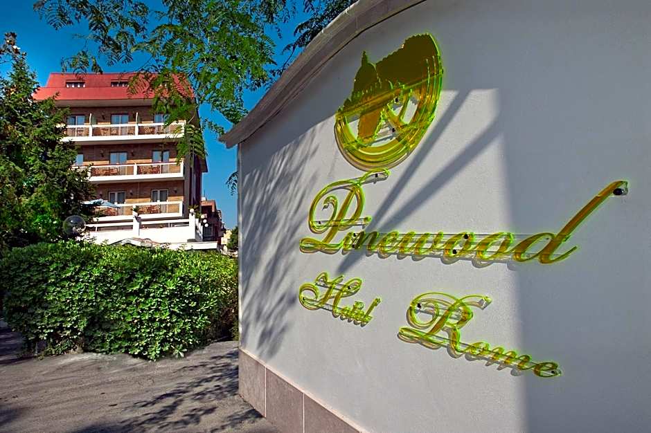 Pinewood Hotel Rome