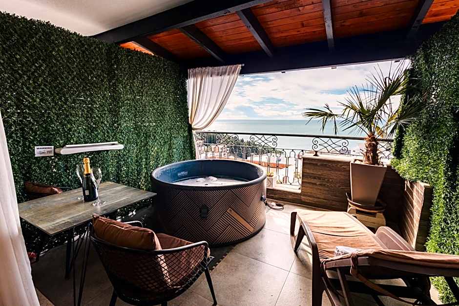 Padam Hotel & SPA