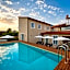 Petit Hotel