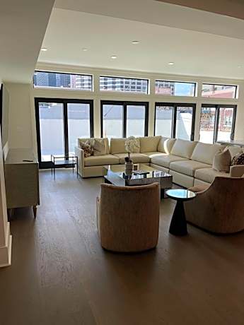 Four-Bedroom Penthouse Apartment