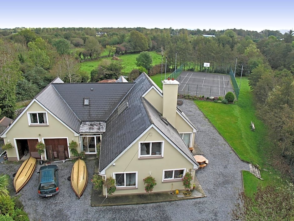 Camillaun Lodge with Lough Corrib Boat Hire