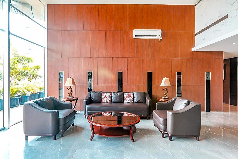 Vittoria Residence by OYO Rooms