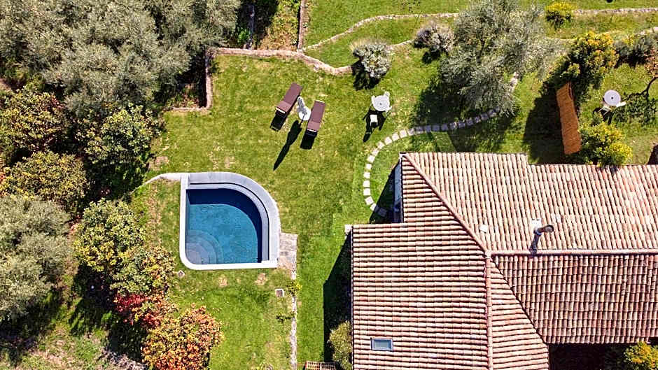 Monaci delle Terre Nere