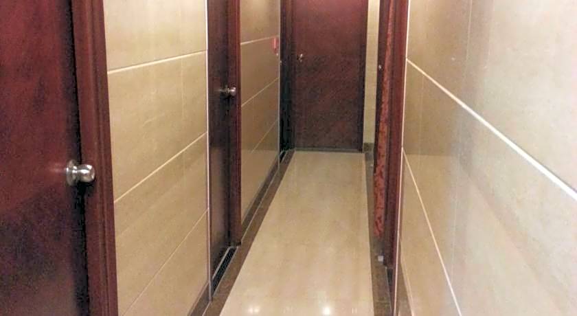 Maple Leaf Guest House