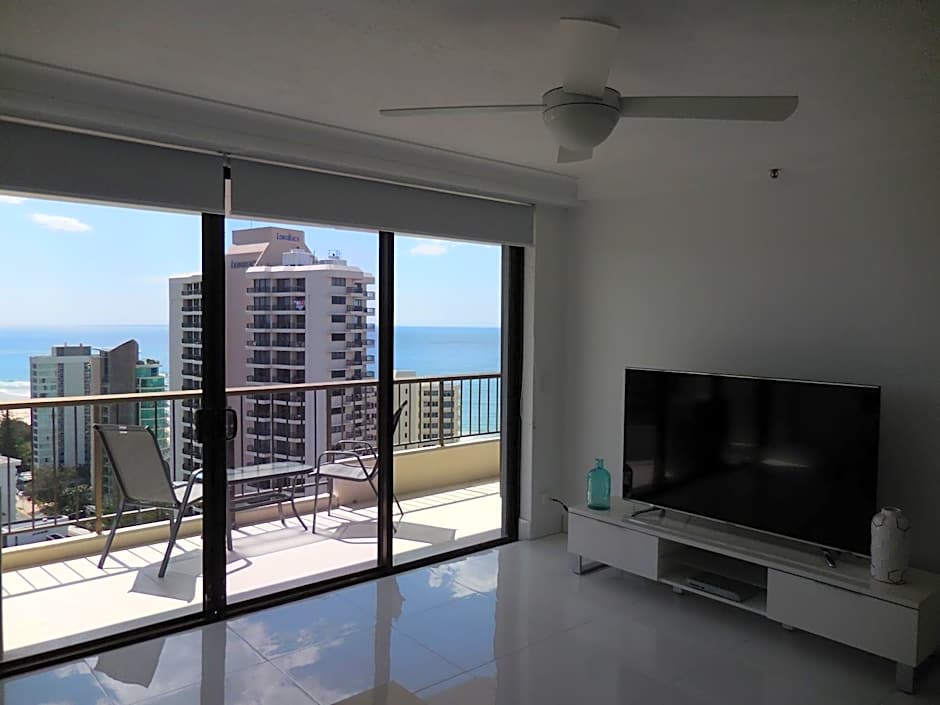 Surfers Century Oceanside Apartments