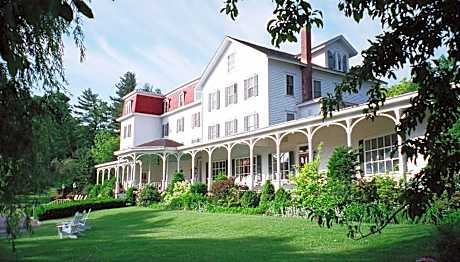 Winter Clove Inn & Resort