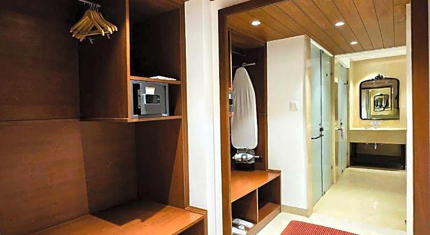 Hotel Chandela