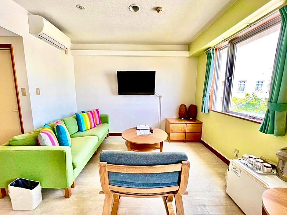 Hotel Happy Holiday Ishigaki