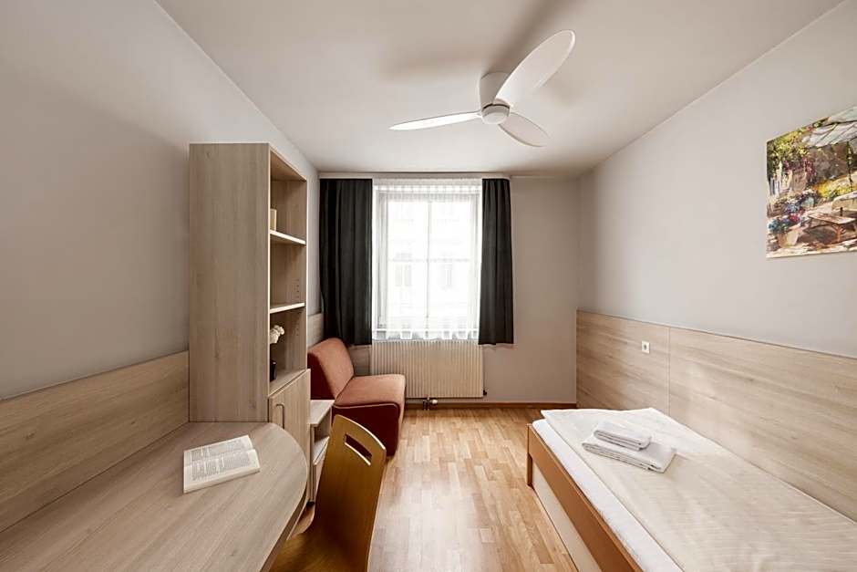 myNext - Hotel Rudy