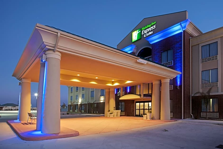 Holiday Inn Express Hotel & Suites Waller