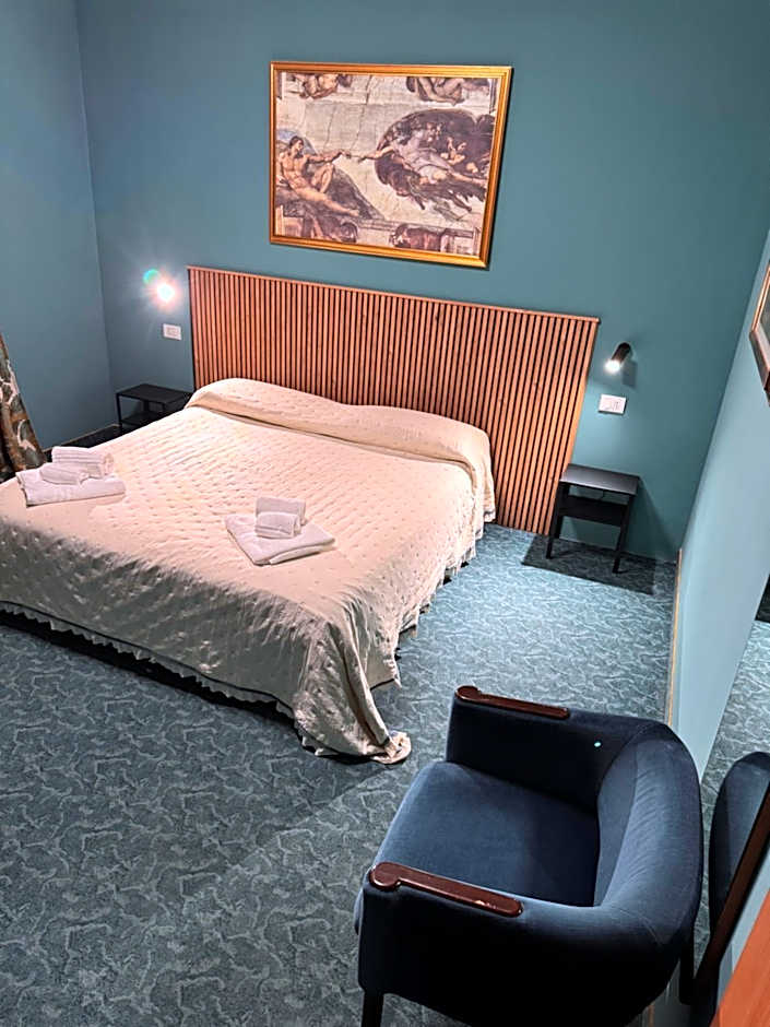 Hotel Rey's