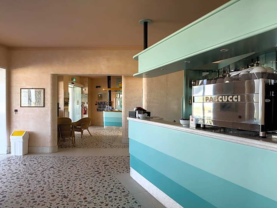 Hotel Excelsior
