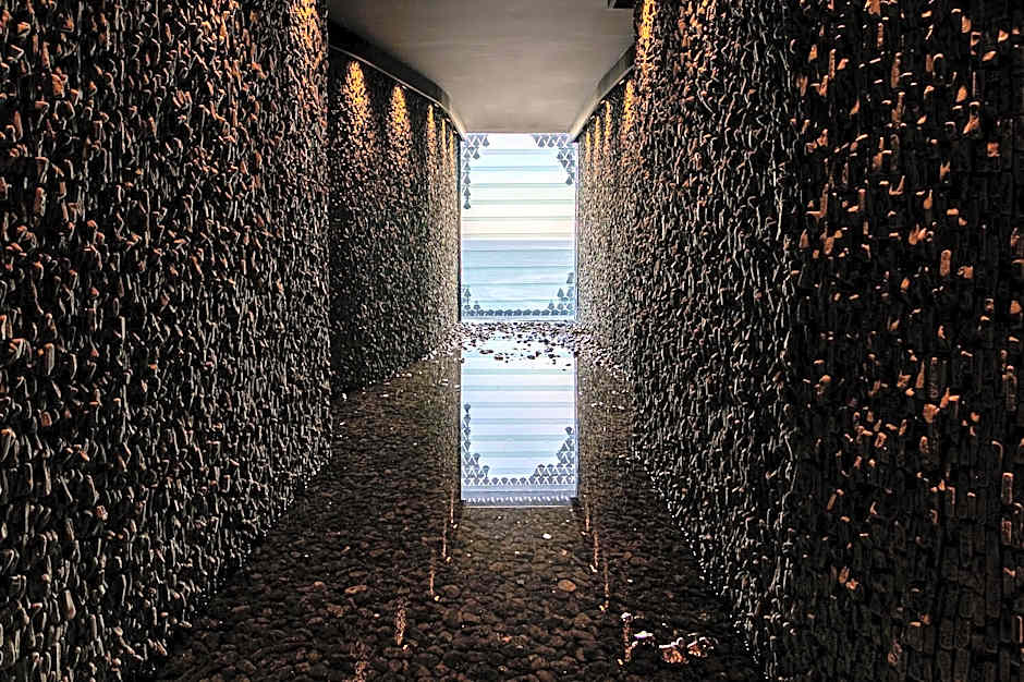 Silken Saaj Maar - Adults Only