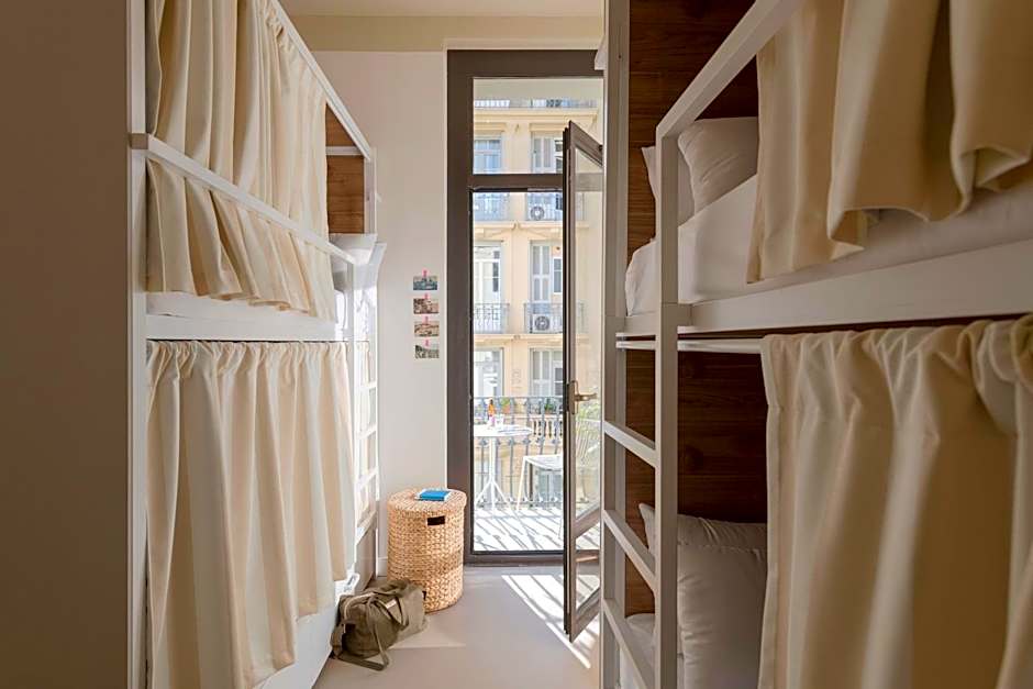 SLO Hostel Nice
