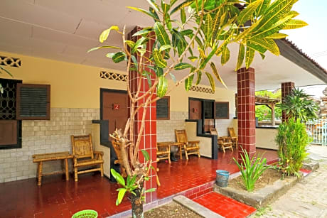 Hotel Mawar II