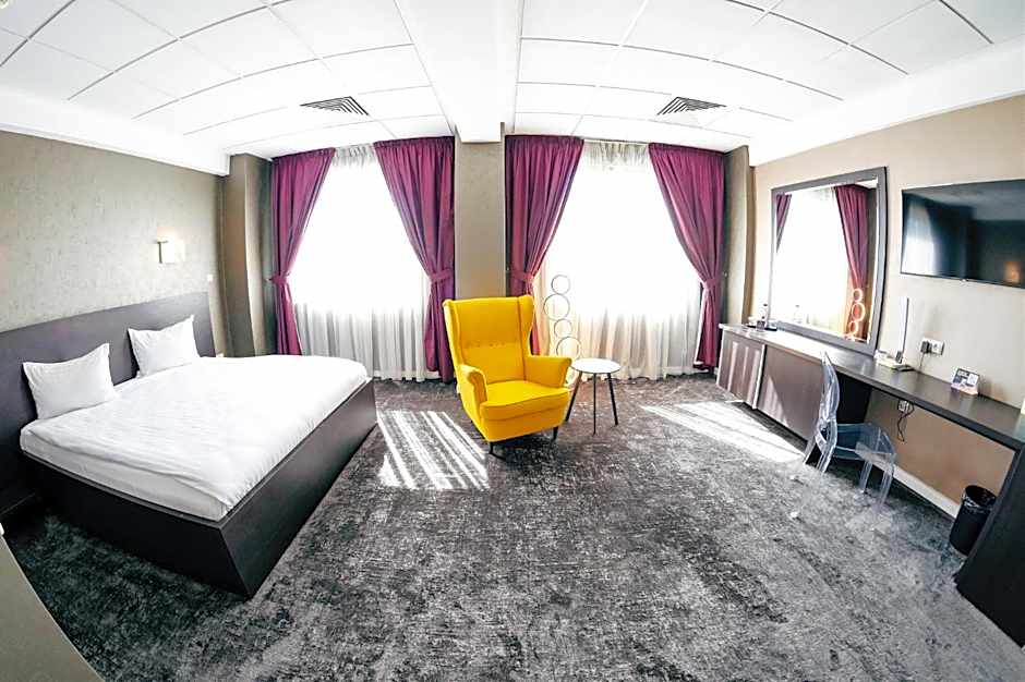 Business Hotel Conference Center & Spa