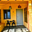 Rooster Guesthouse Rooms