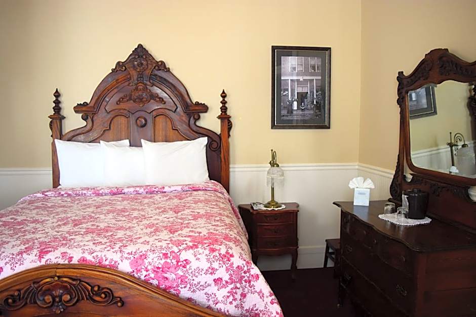 Grand Imperial Hotel