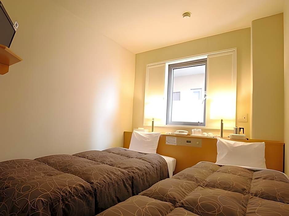 Az Inn Obu