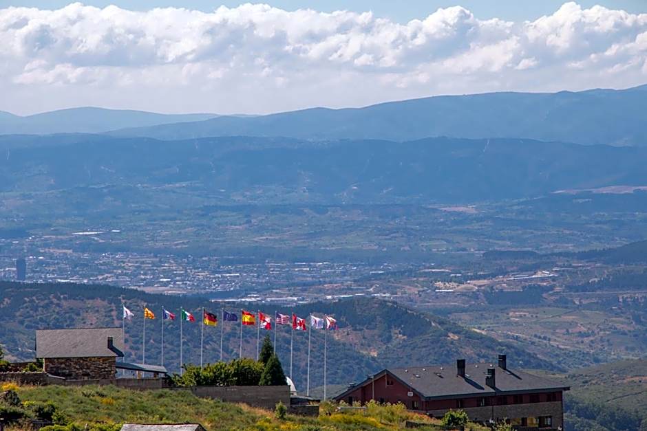 Hotel Albergue La Casa Del Peregrino