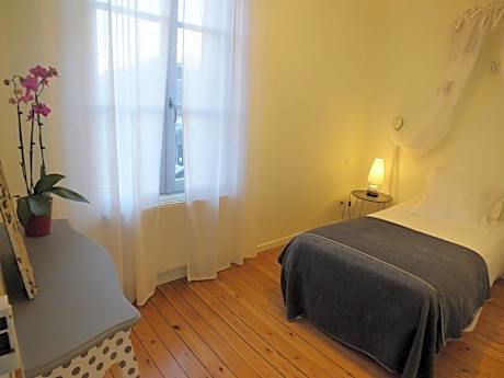 Triple Room with Garden View