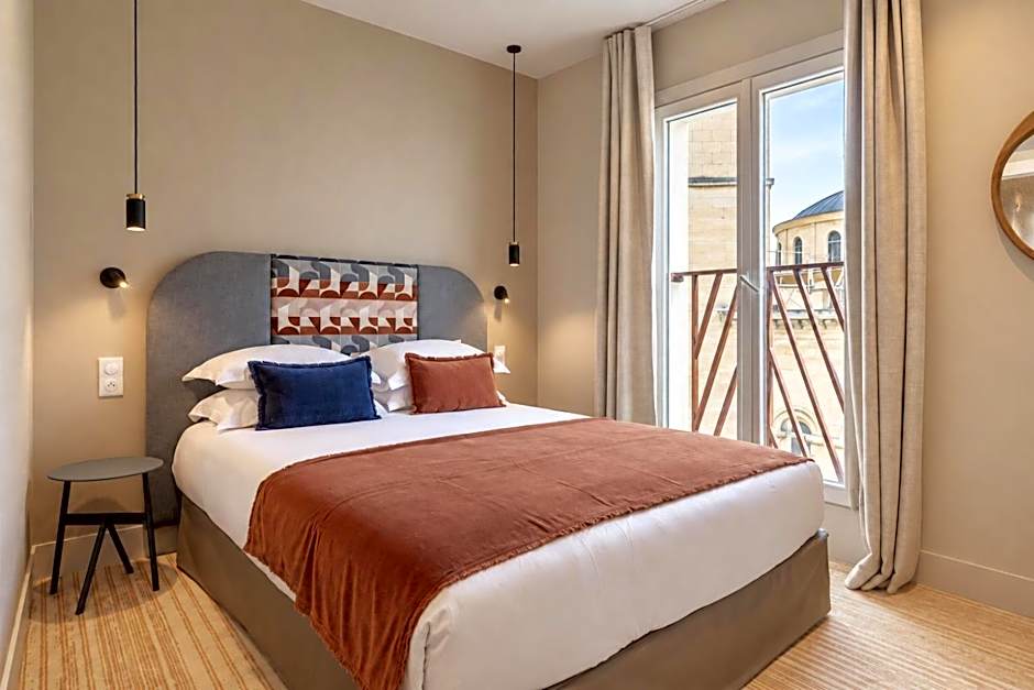 Suites FL By Sweett