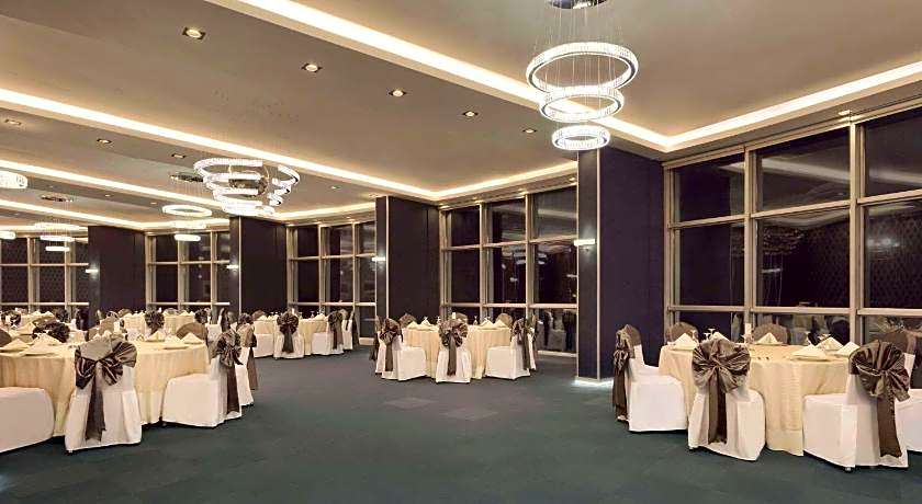 Ramada Hotel and Suites Edirne