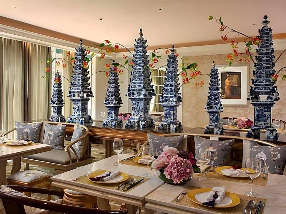 Mulia Villas