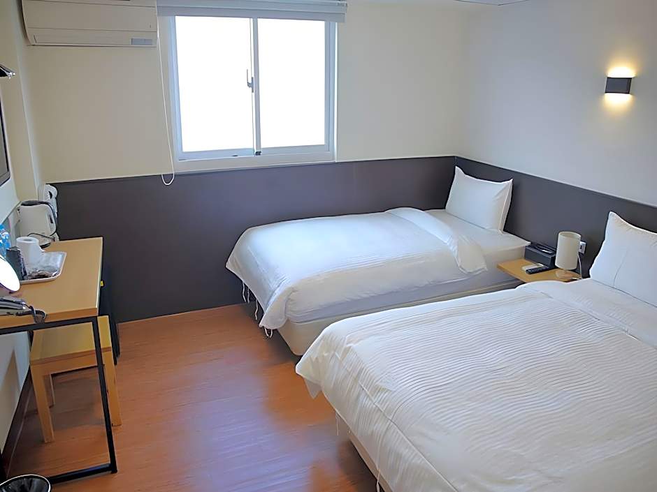 Cloud Izumi Cozy Inn