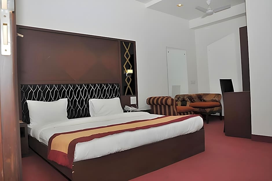 Hotel Haris MG Road
