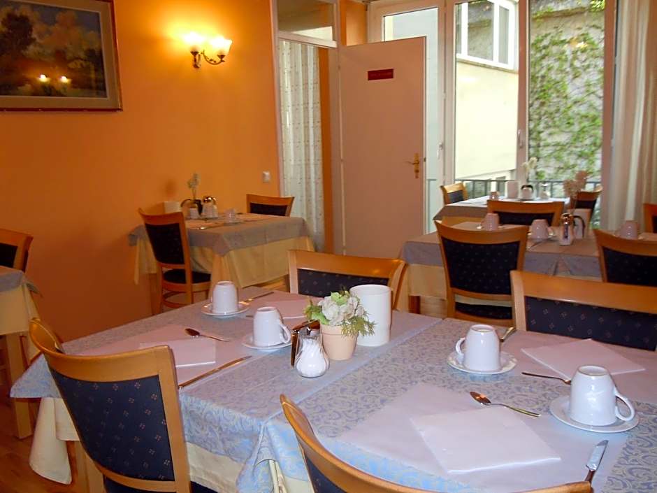 Swiss Lodge Nassa Garni