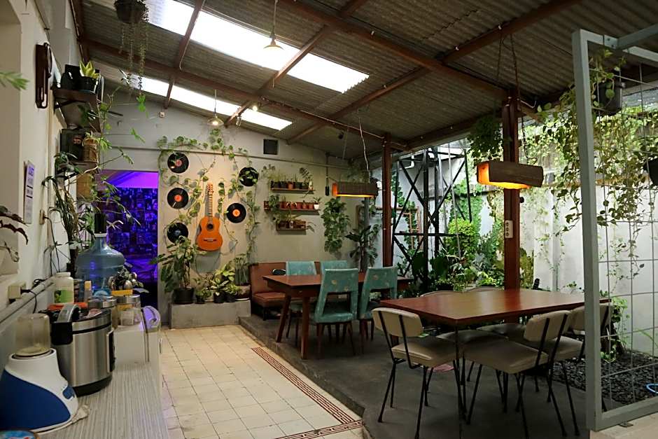 Semeru Hostel Malang