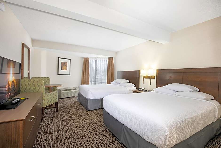 Ramada by Wyndham Kamloops