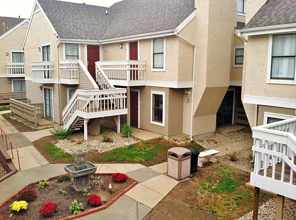 Affordable Suites of America Grand Rapids