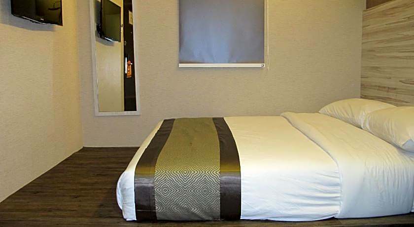 Hotel Austin Paradise - Taman Pulai Utama