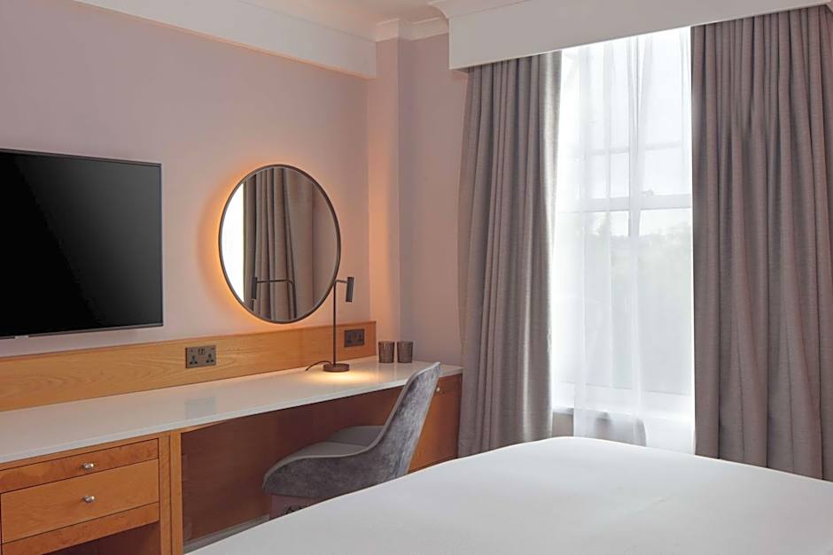 DoubleTree by Hilton Bath