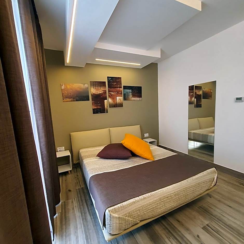 Sundeck Hotel