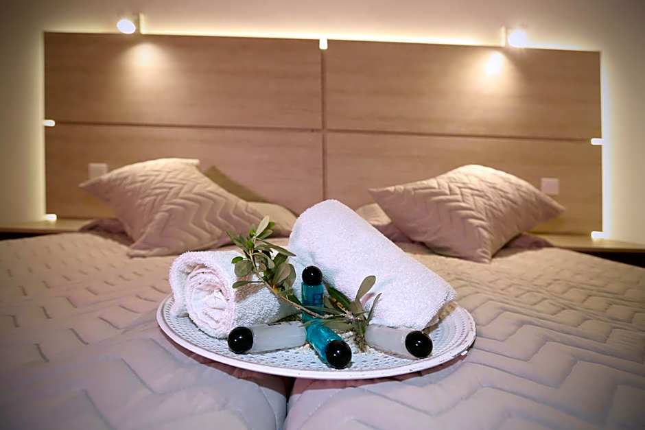 Pier Beach Hotel Apartments