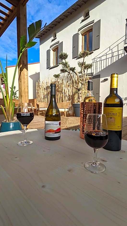 Intense Boutik-Hôtel