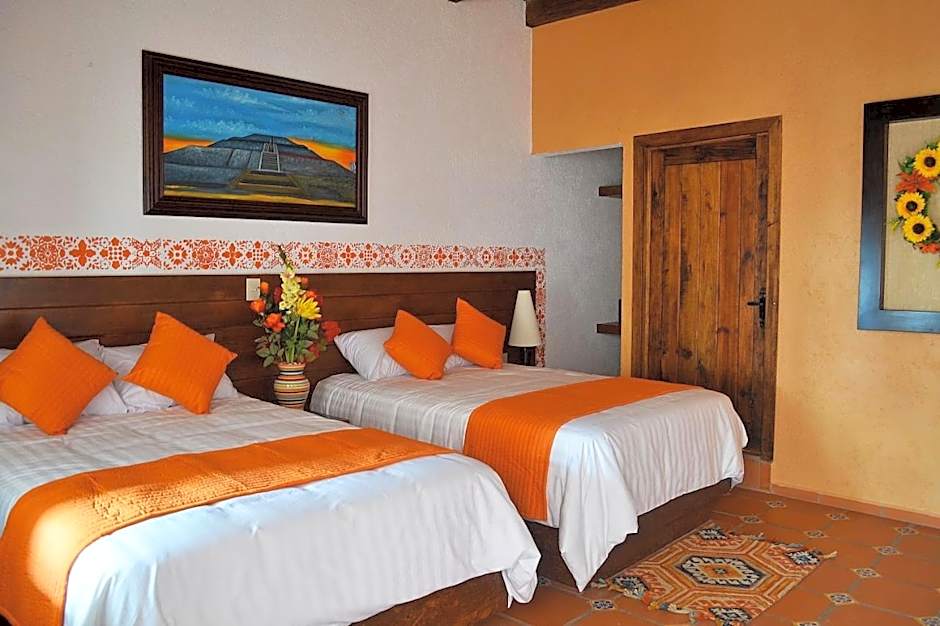 La Casona Pirámides