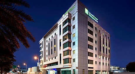 Holiday Inn Express Dubai, Jumeirah By IHG